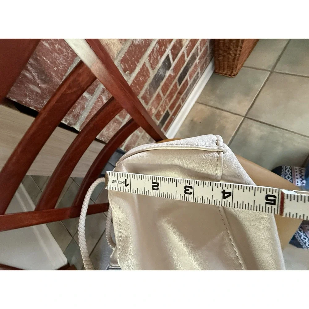 Antik Kraft Shoulder White‎ Bag